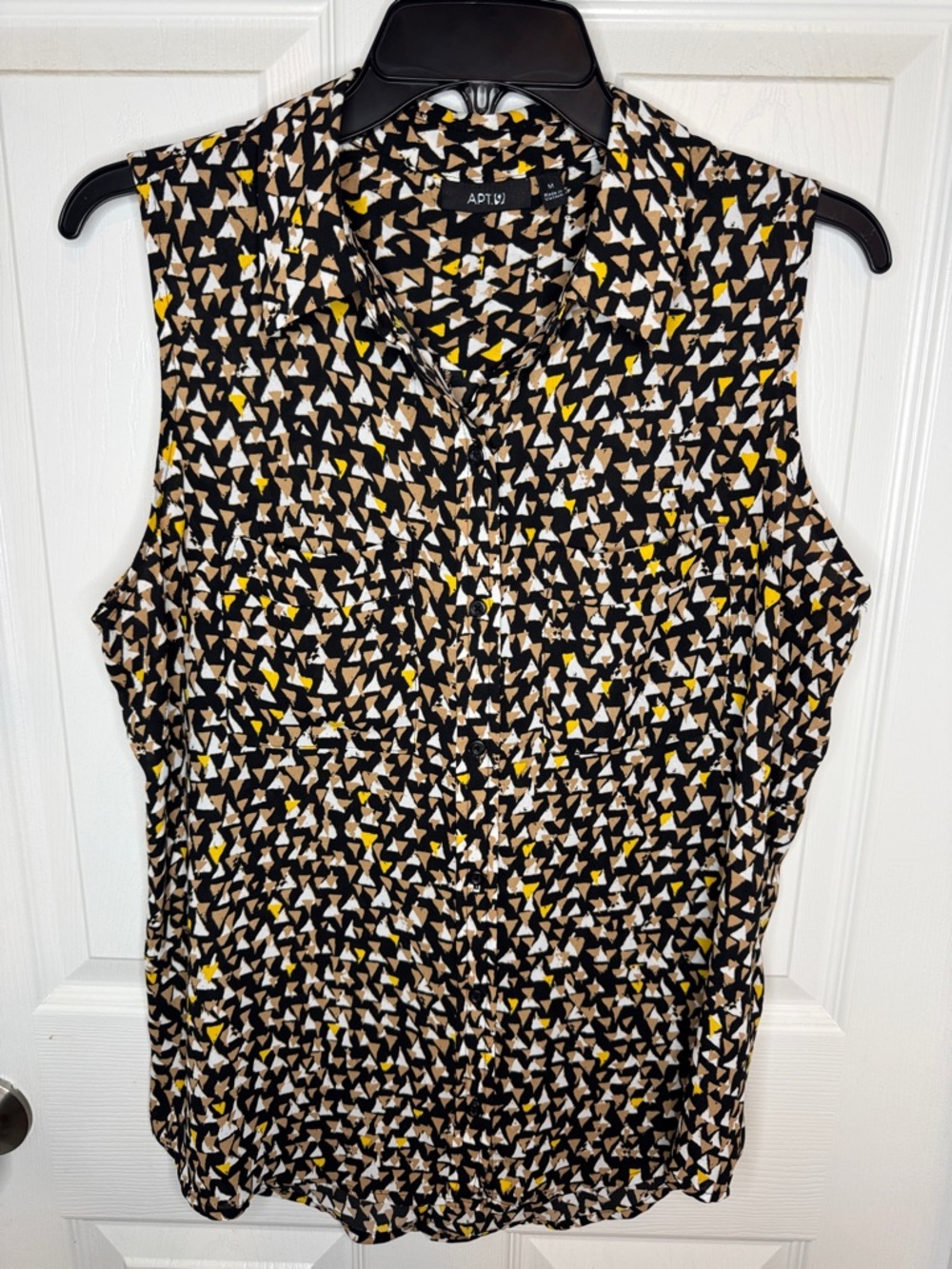 EUC Apt. 9 Geometric Sleeveless Blouse Accents